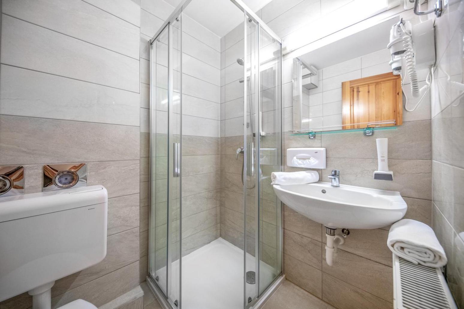 Corvin Hotel Budapest Residence ภายนอก รูปภาพ