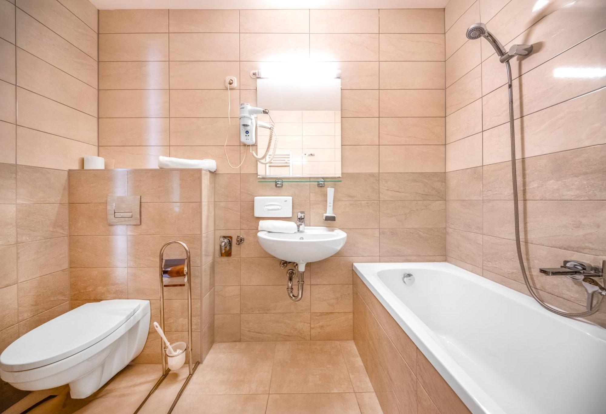 Corvin Hotel Budapest Residence ภายนอก รูปภาพ