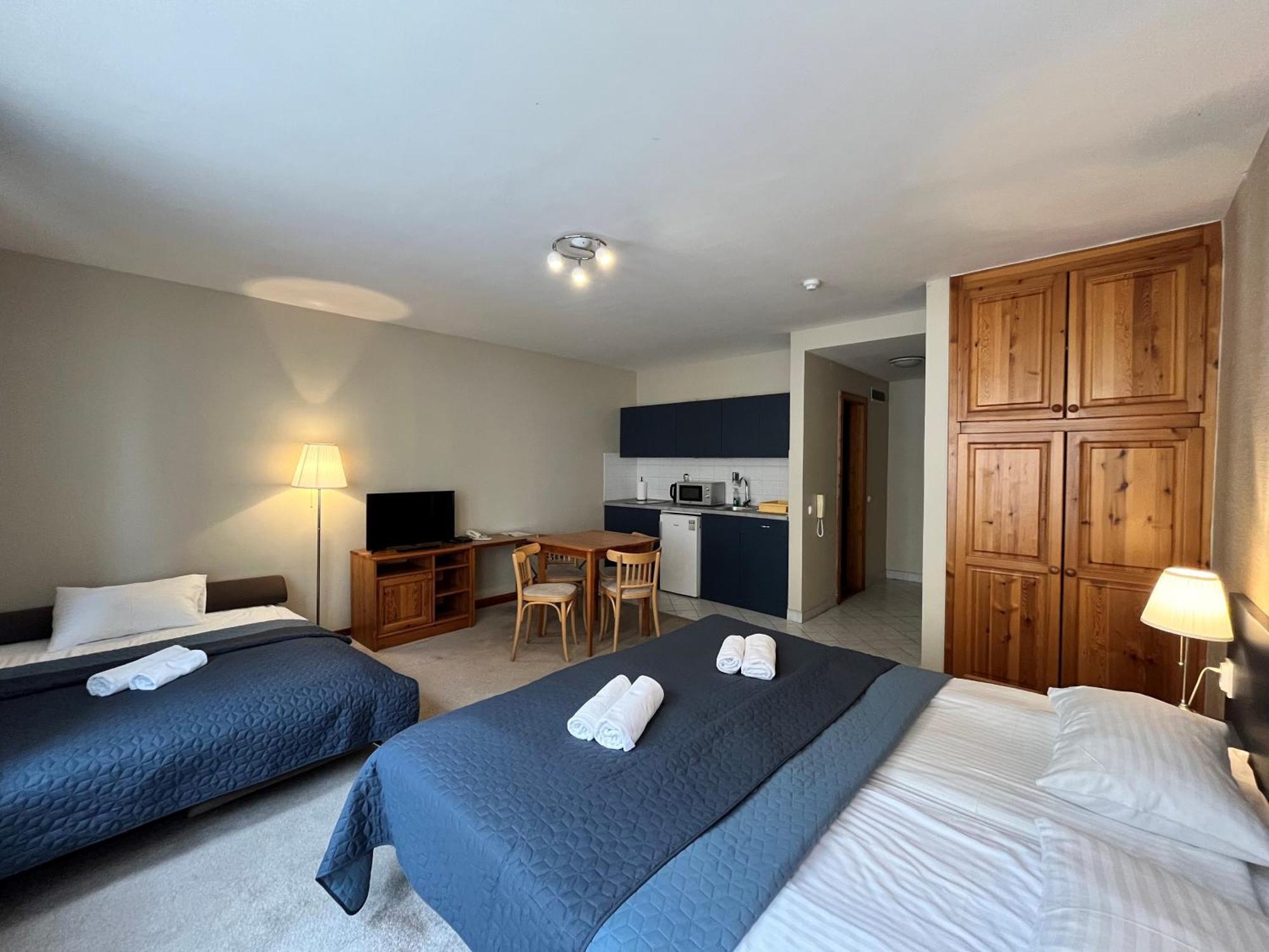 Corvin Hotel Budapest Residence ภายนอก รูปภาพ